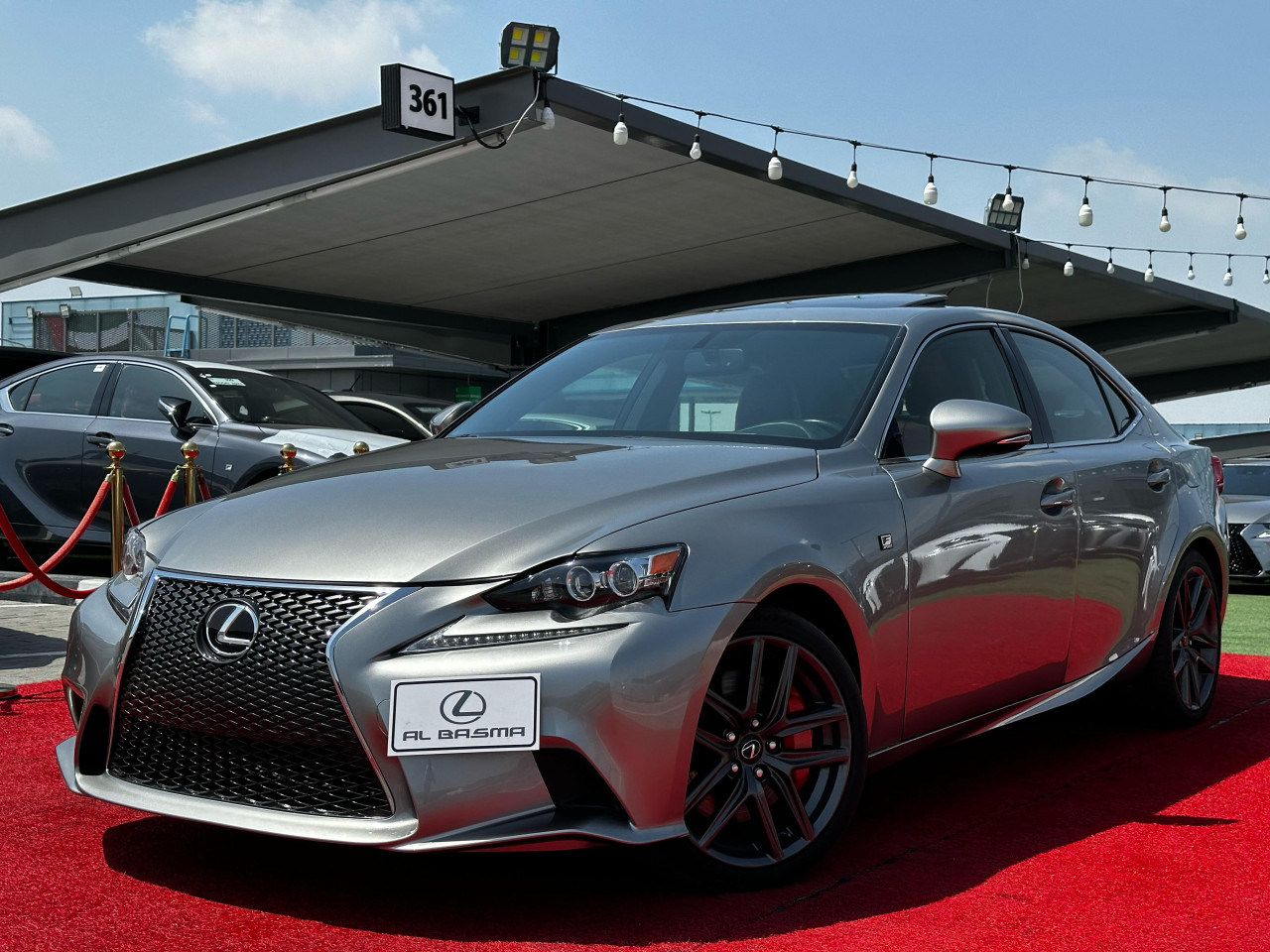 Lexus IS-Series - Image 10