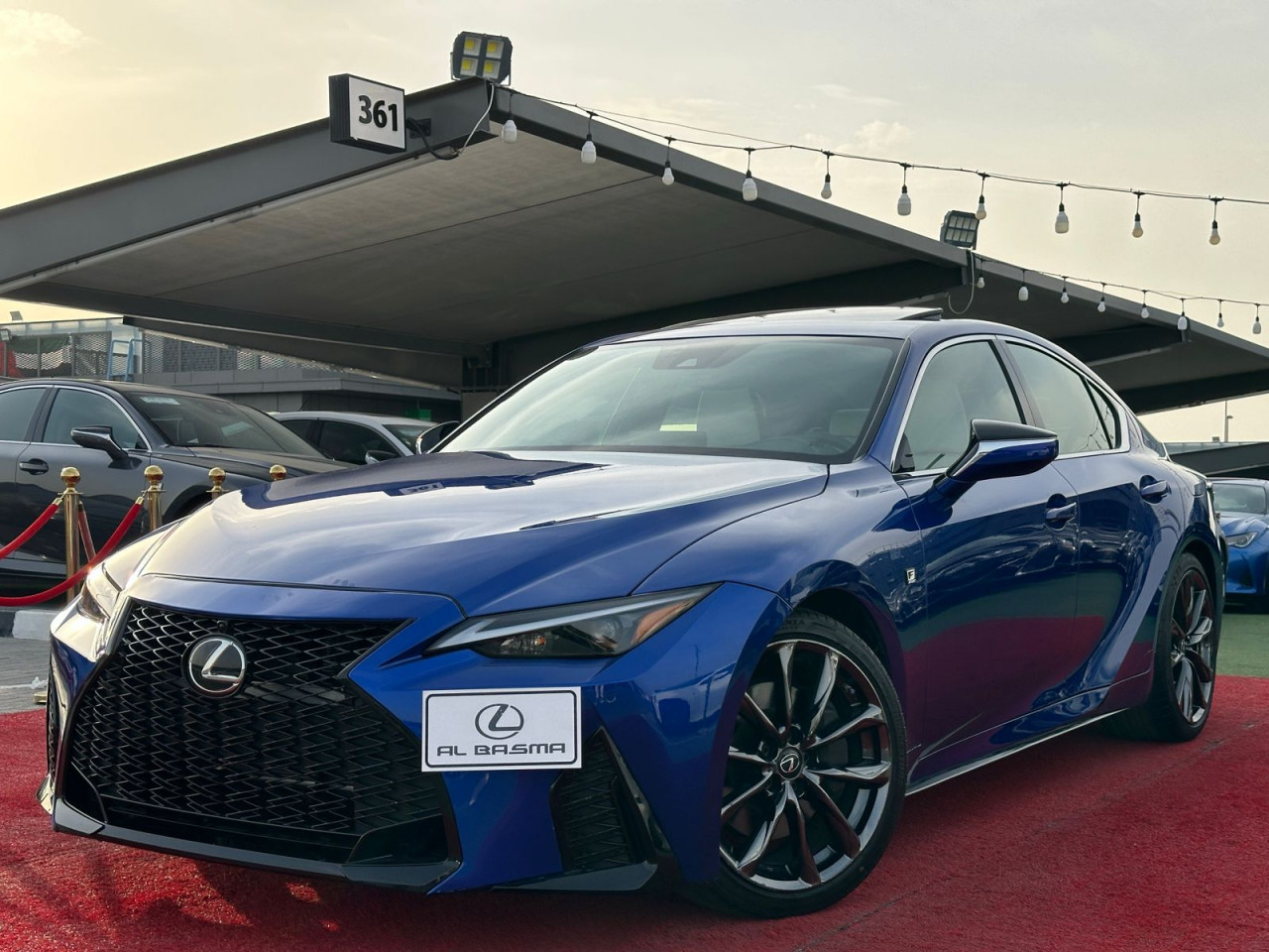 Lexus IS-Series - Image 12