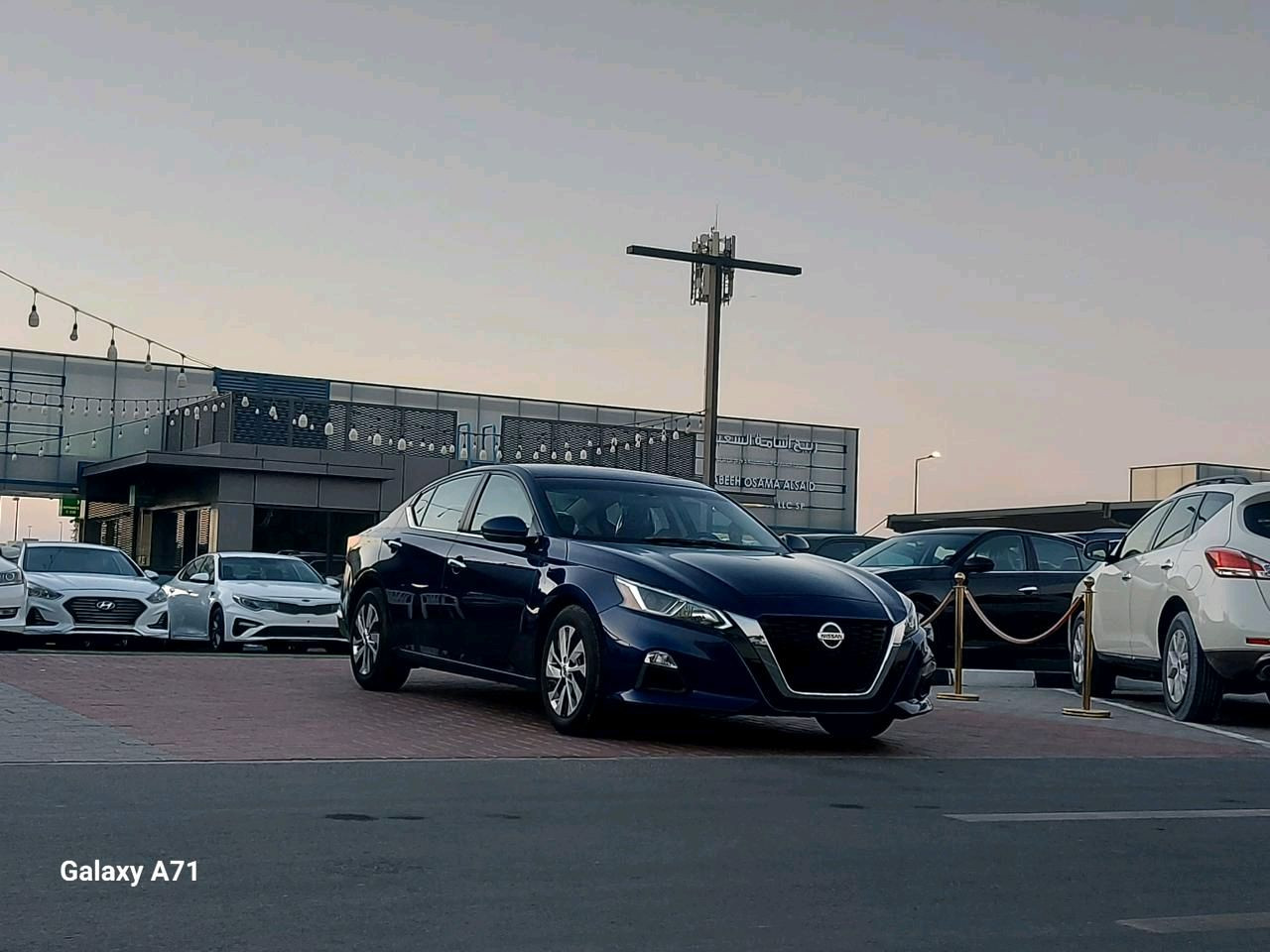 Nissan Altima - Image 12