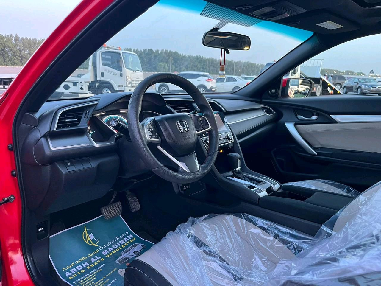 Honda Civic - Image 10