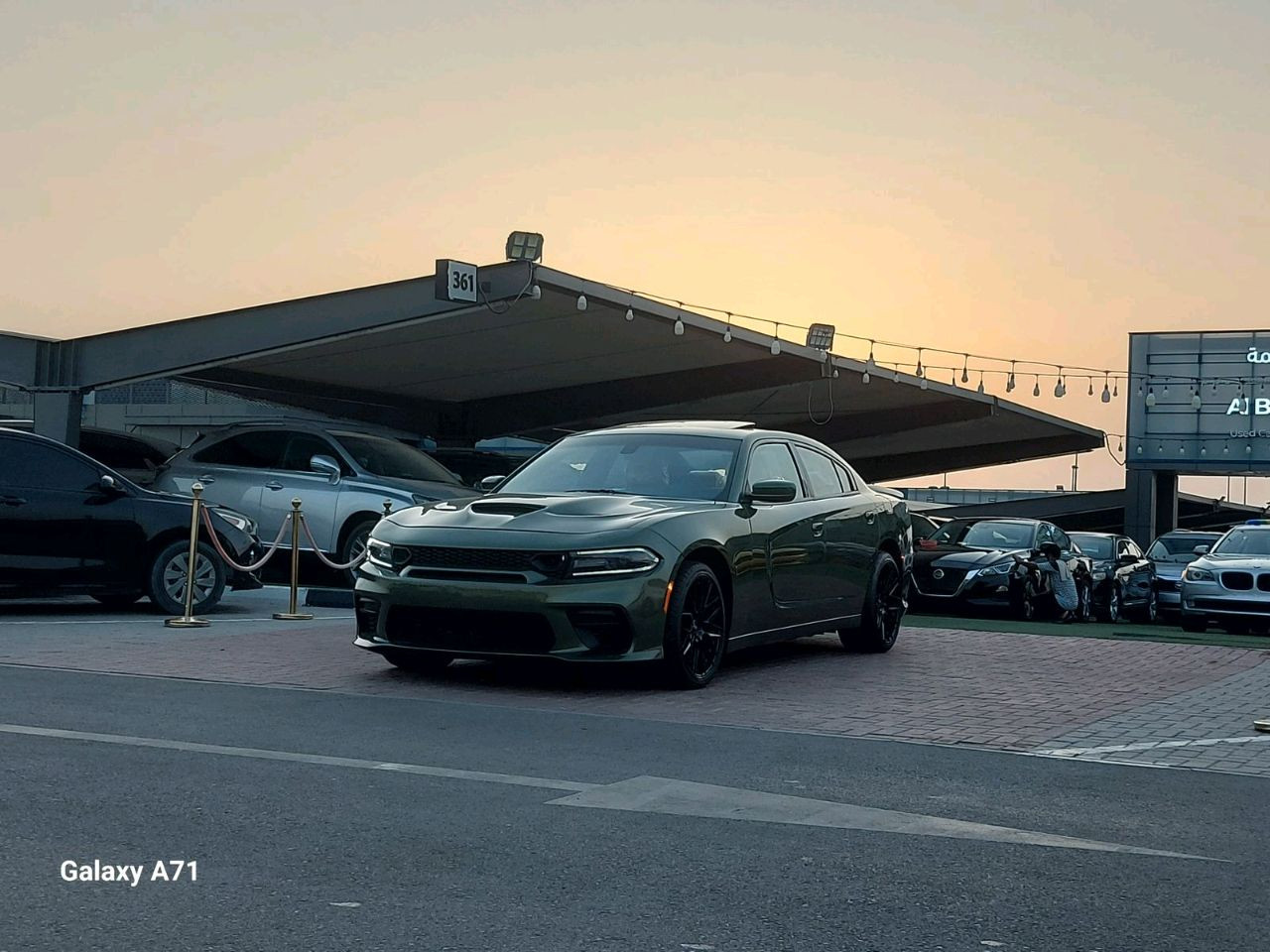 Dodge Charger - Image 5
