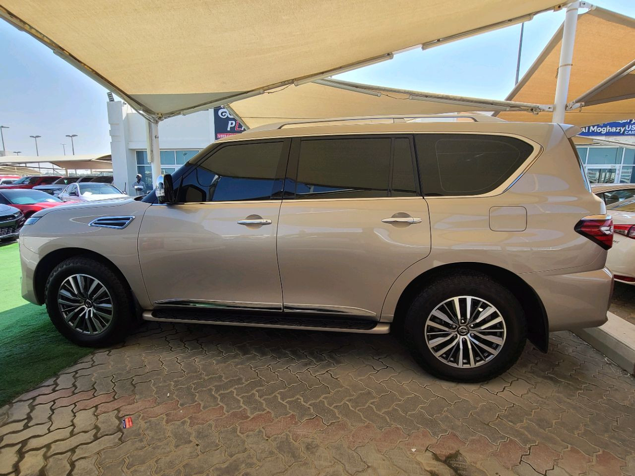 Nissan Patrol - Image 10