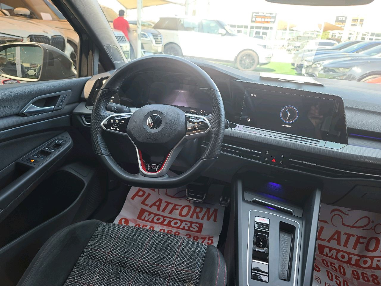 Volkswagen Golf - Image 8