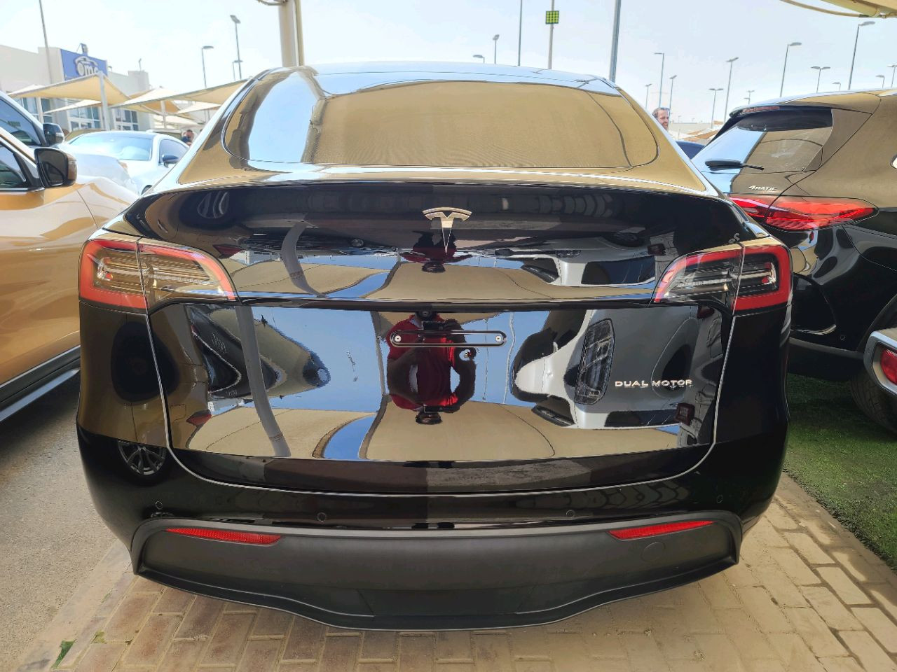 Tesla Y - Image 7