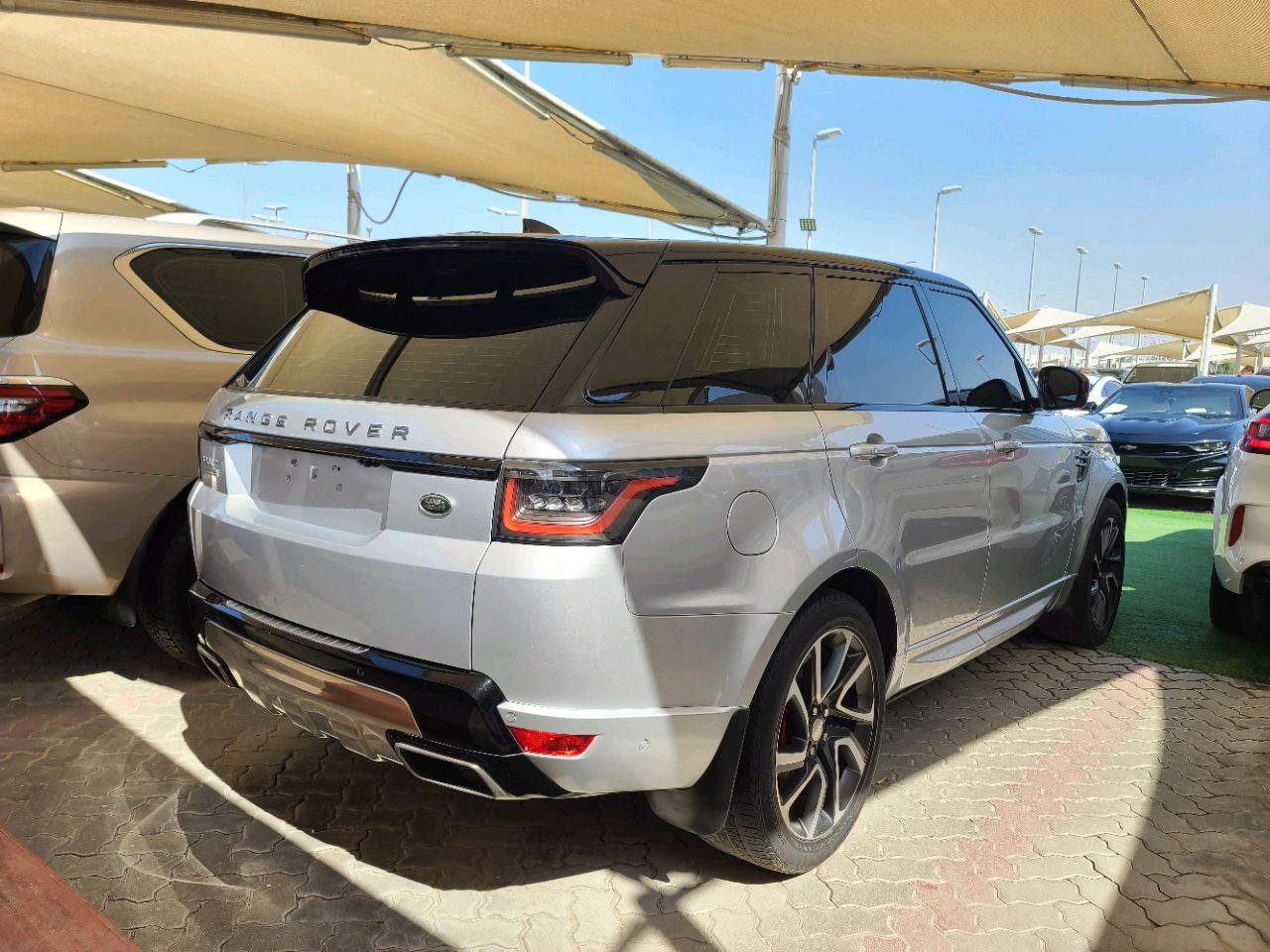 Range Rover Sport - Image 4