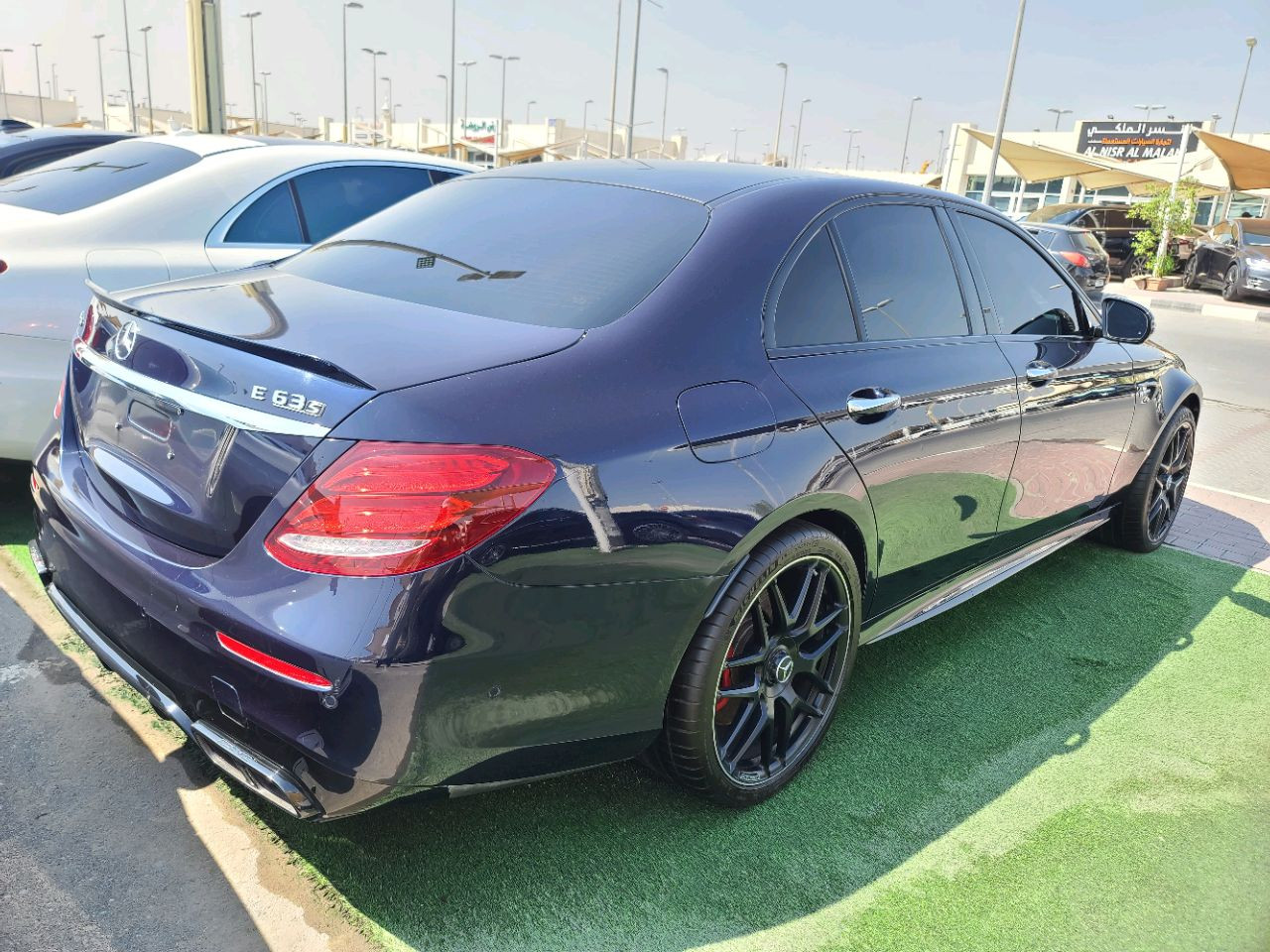 Mercedes Benz E-Class - Image 5