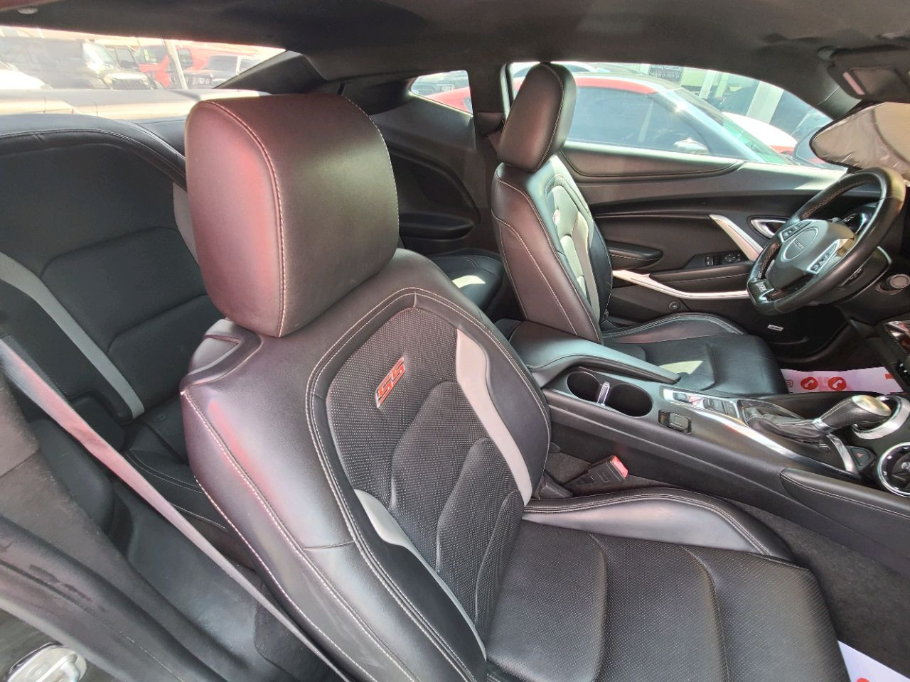 Chevrolet Camaro - Image 5