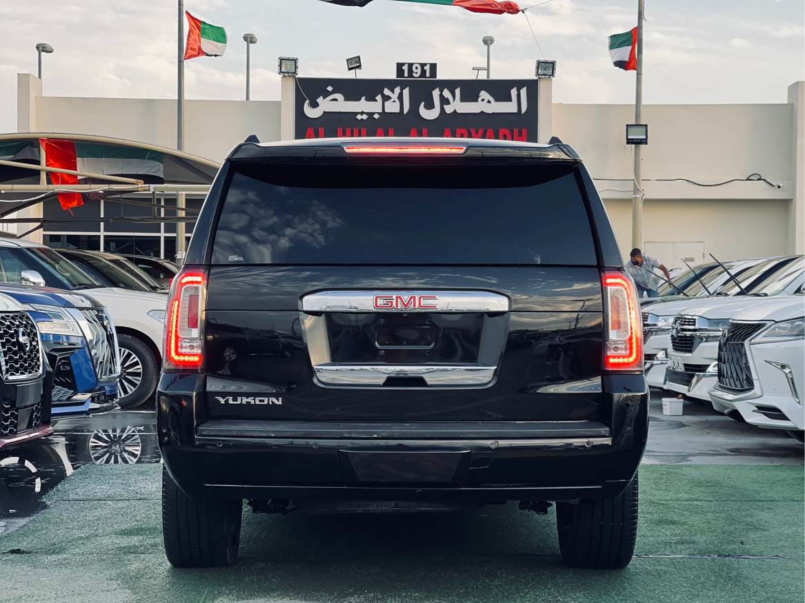 GMC Yukon - Image 4