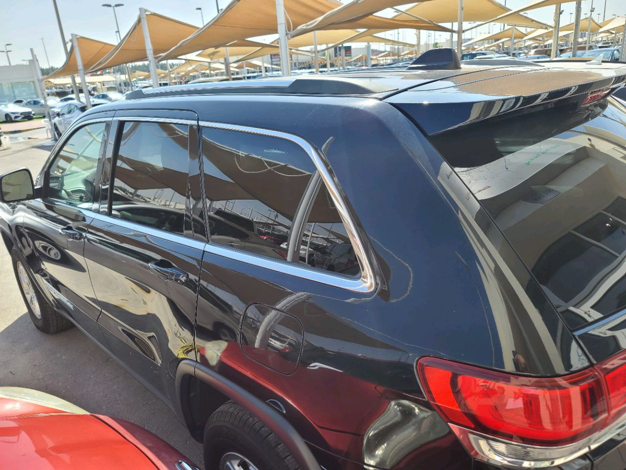 Jeep Cherokee - Image 7