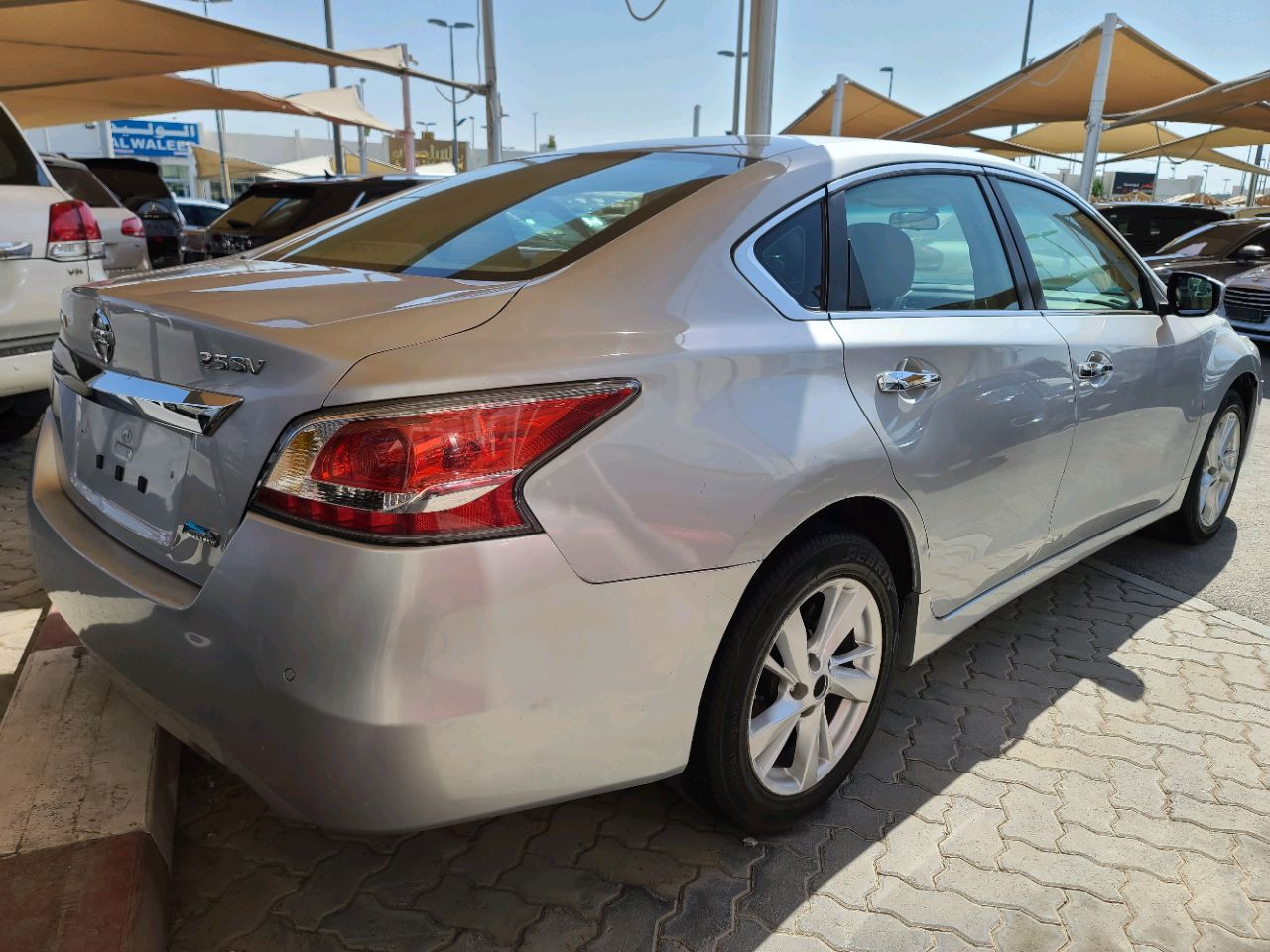 Nissan Altima - Image 3