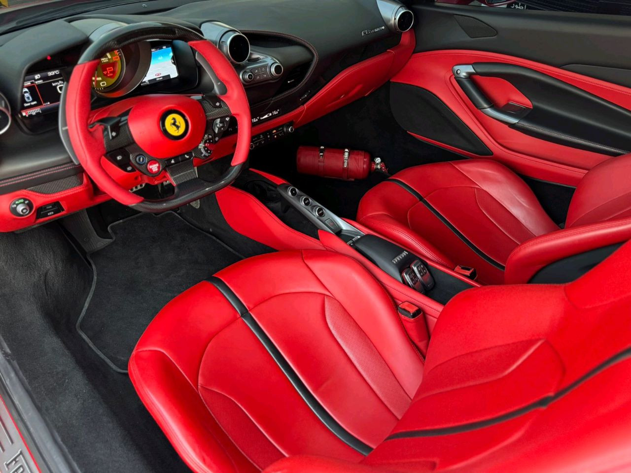 Ferrari F 8 - Image 11
