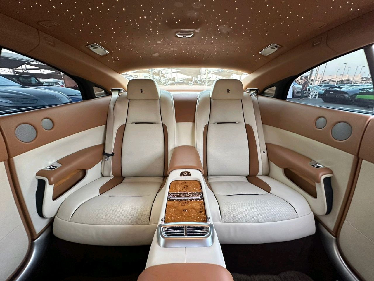 Rolls Royce Wraith - Image 12