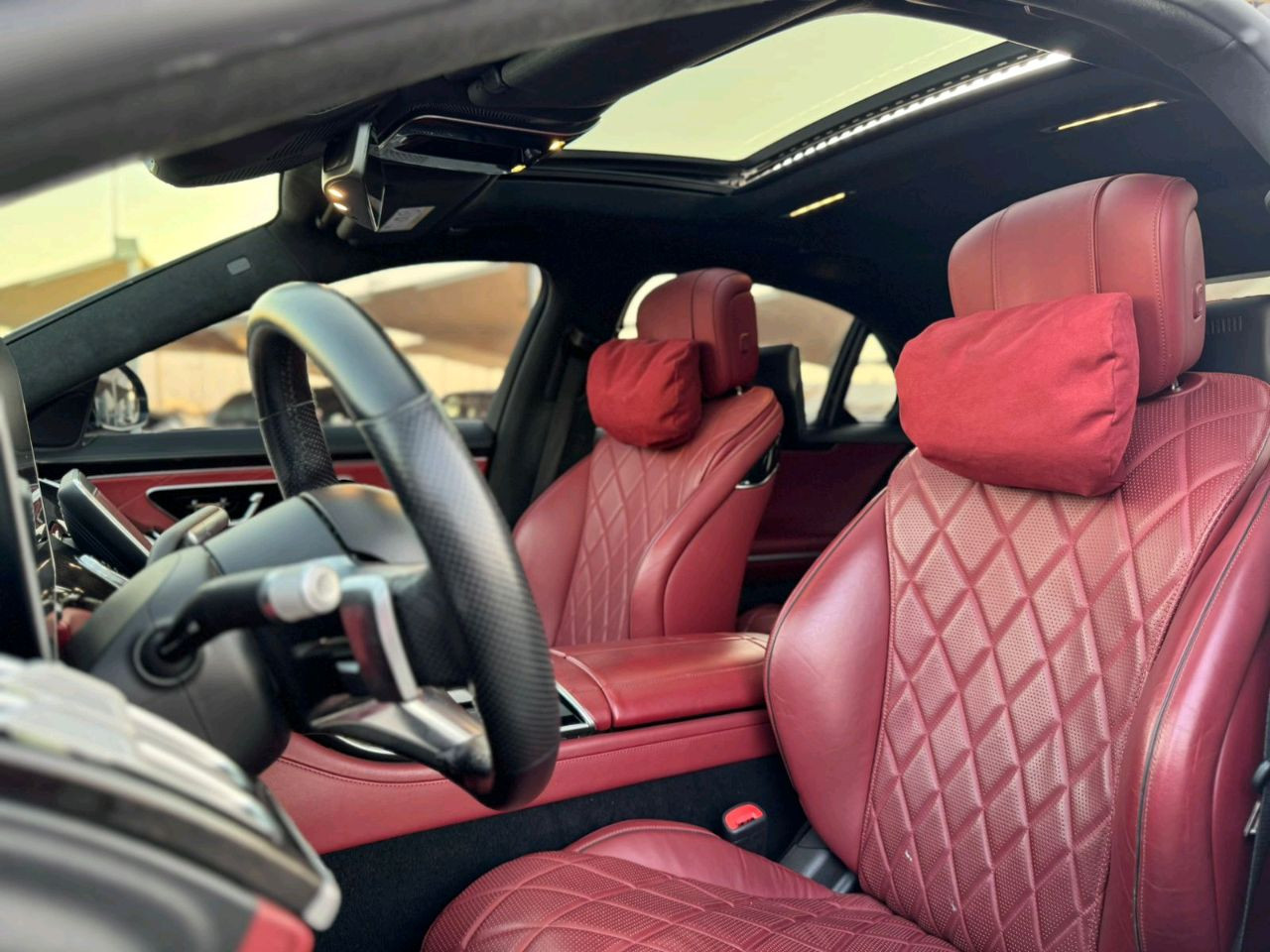 Mercedes Benz S-Class - Image 6