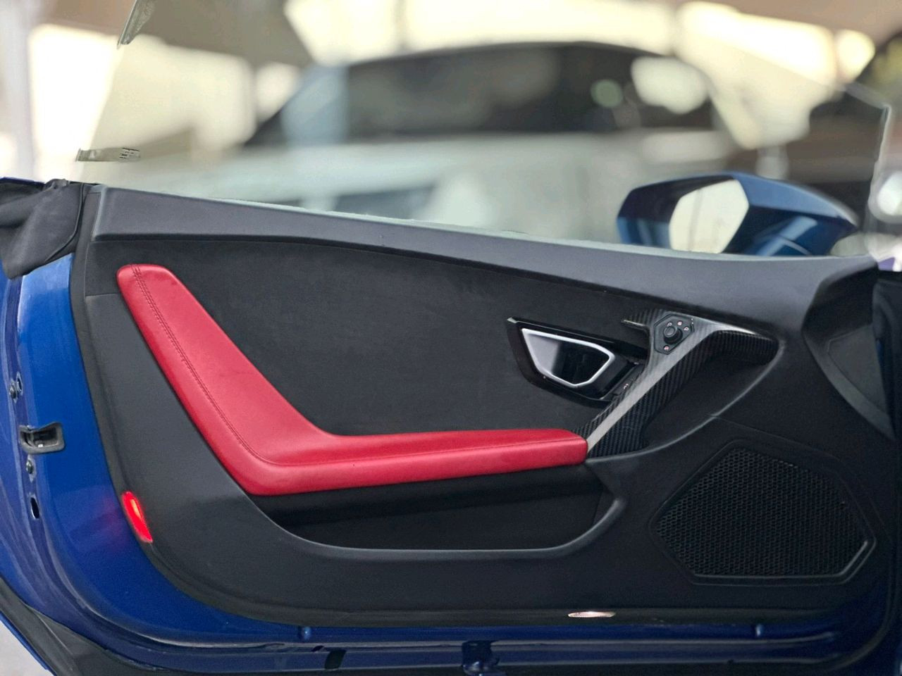 Lamborghini Huracan - Image 6