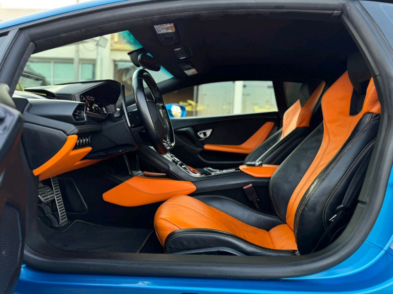 Lamborghini Huracan - Image 10