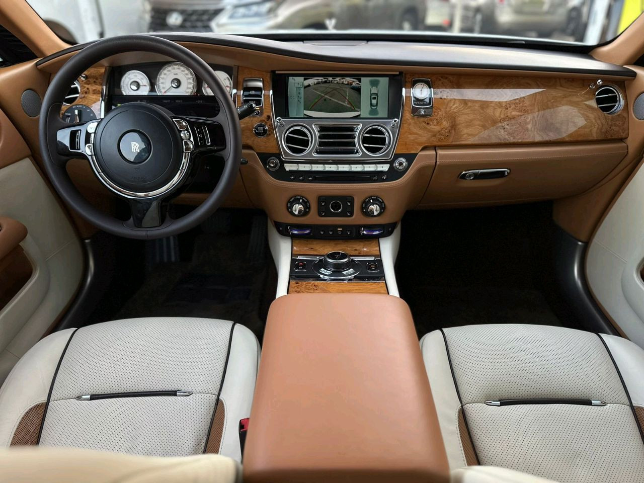 Rolls Royce Wraith - Image 4