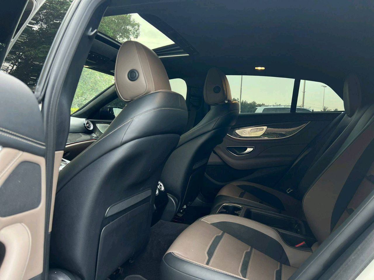 Mercedes Benz GT - Image 7