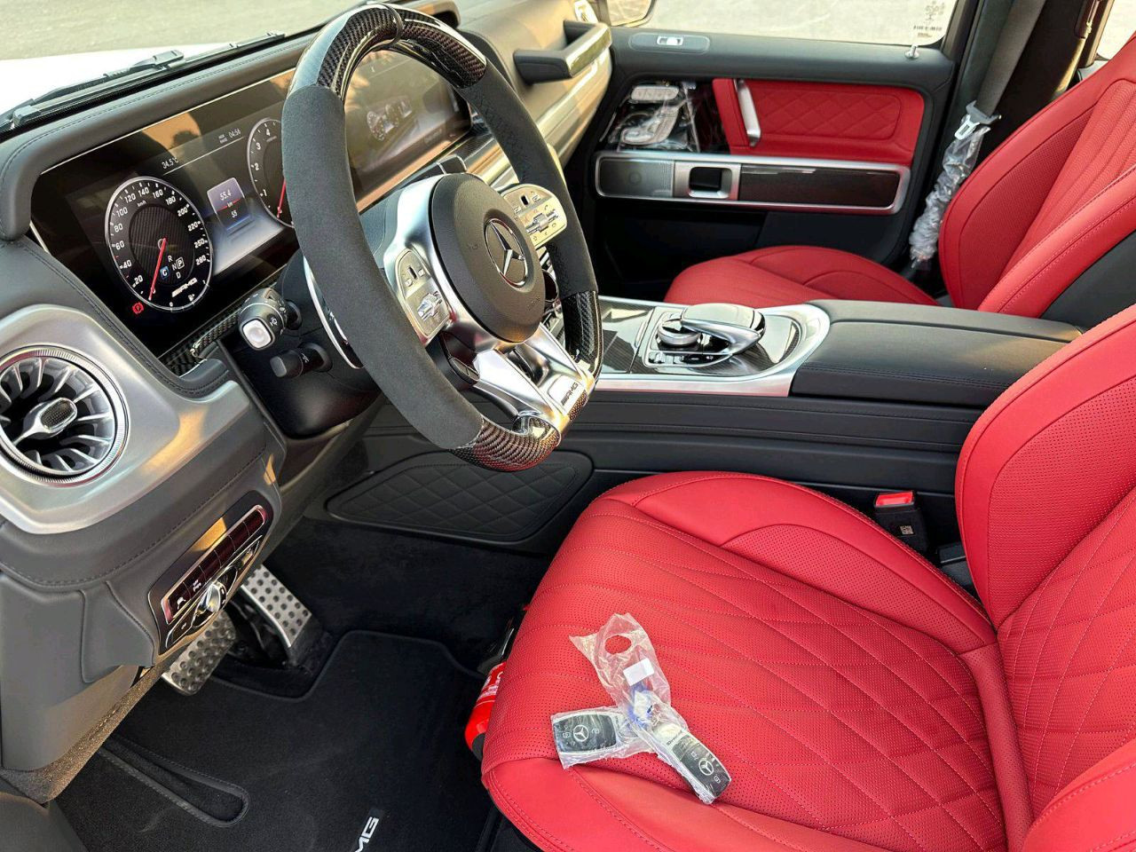 Mercedes Benz G-Class - Image 4