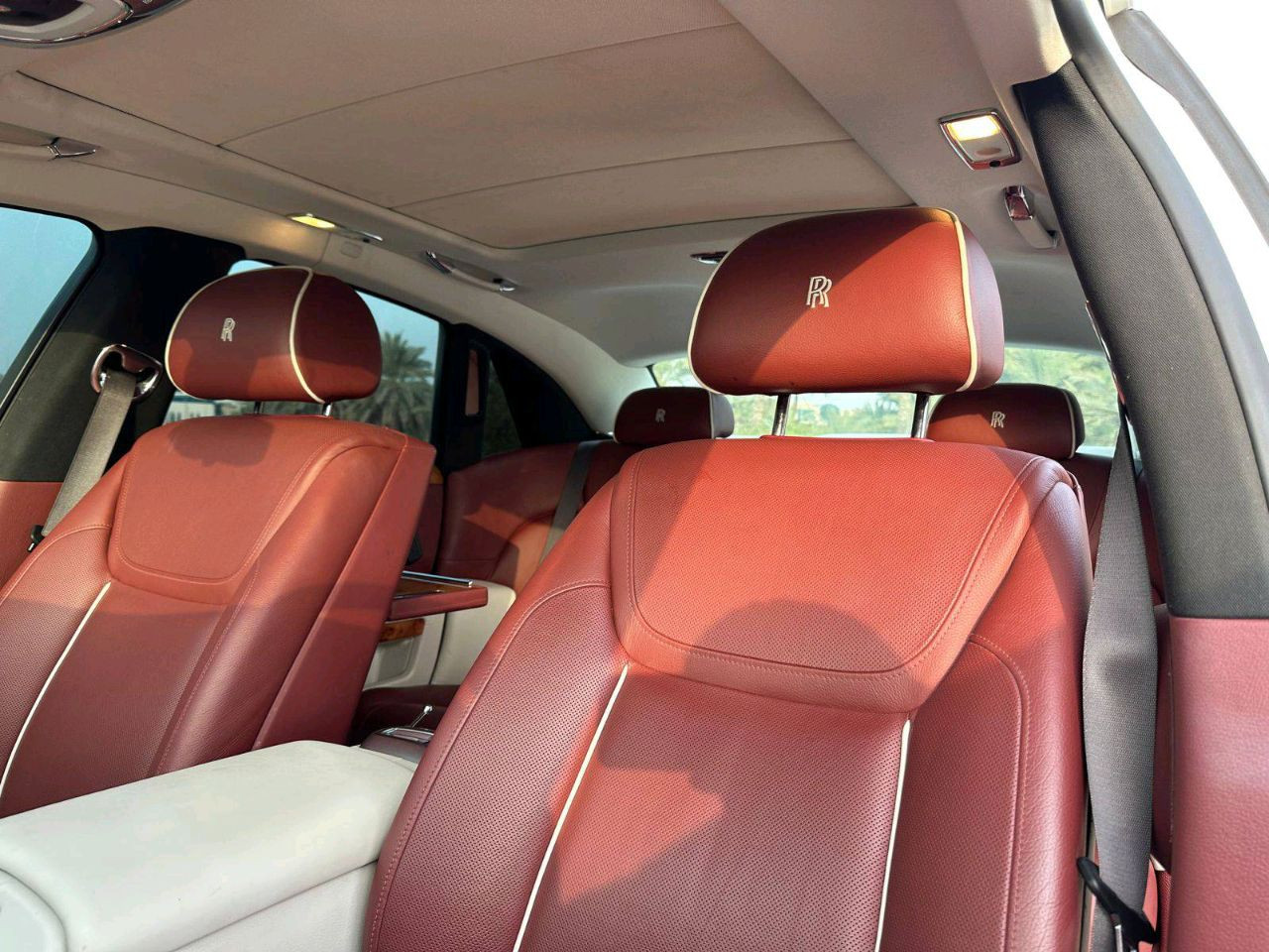 Rolls Royce Ghost - Image 10
