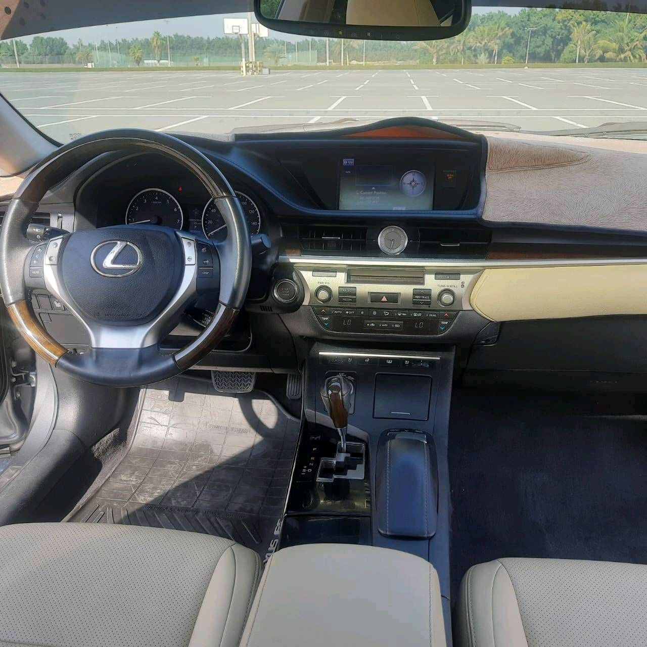 Lexus ES-Series - Image 11