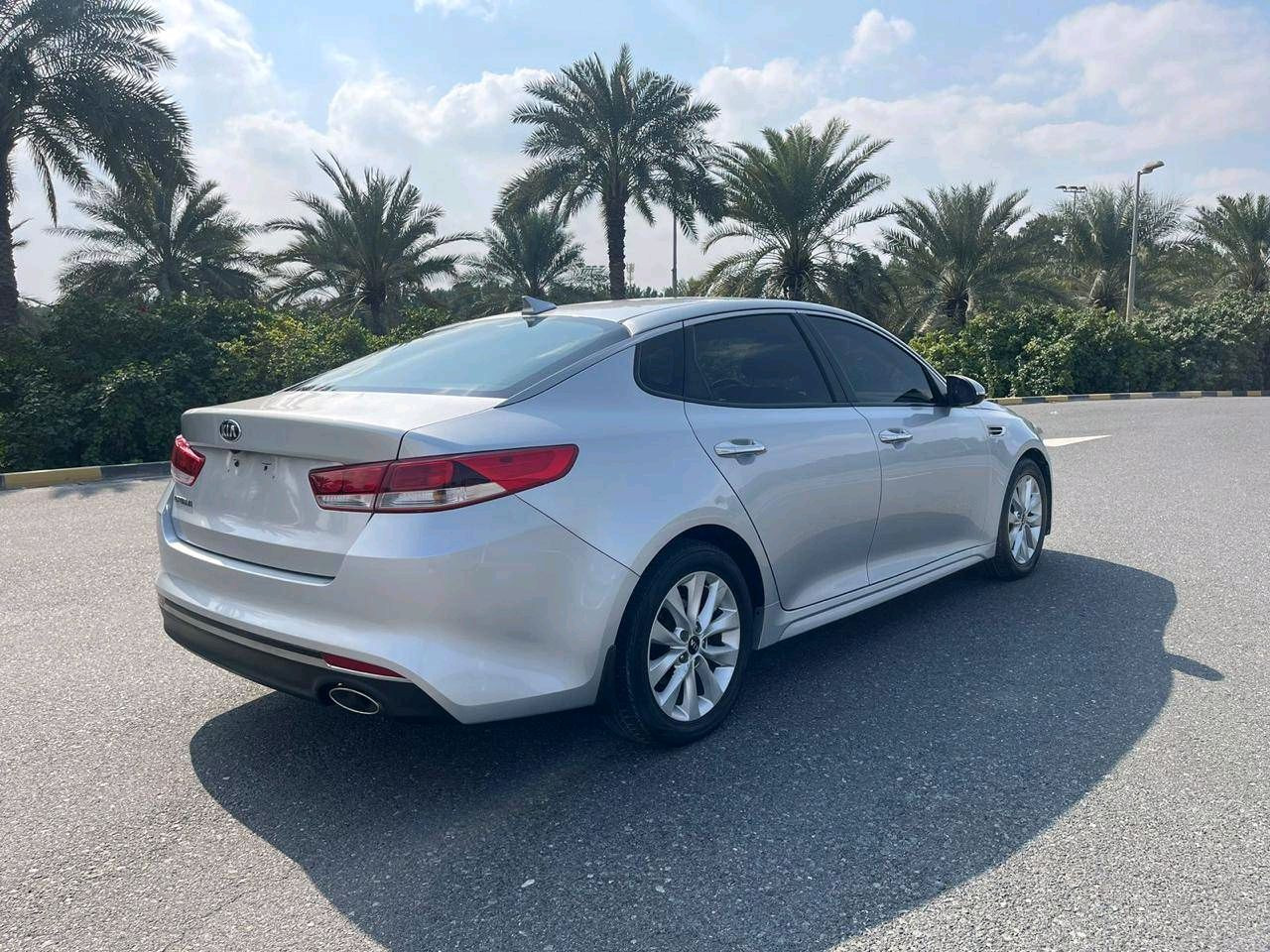 KIA Optima - Image 9