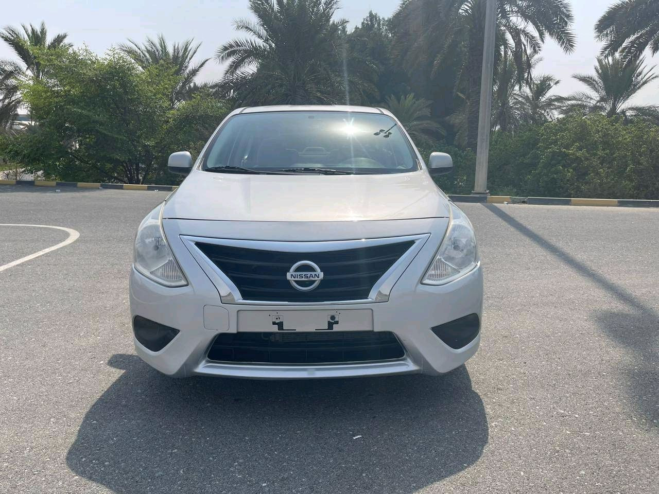 Nissan Sunny - Image 5