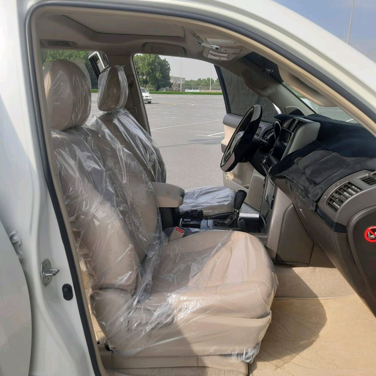 Toyota Prado - Image 8