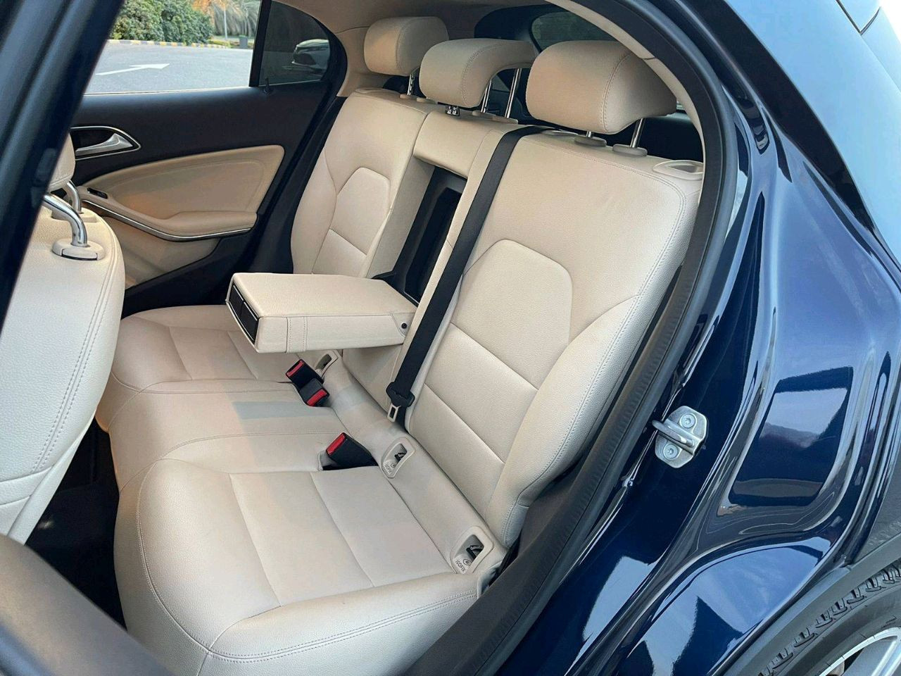 Mercedes Benz GLA - Image 9