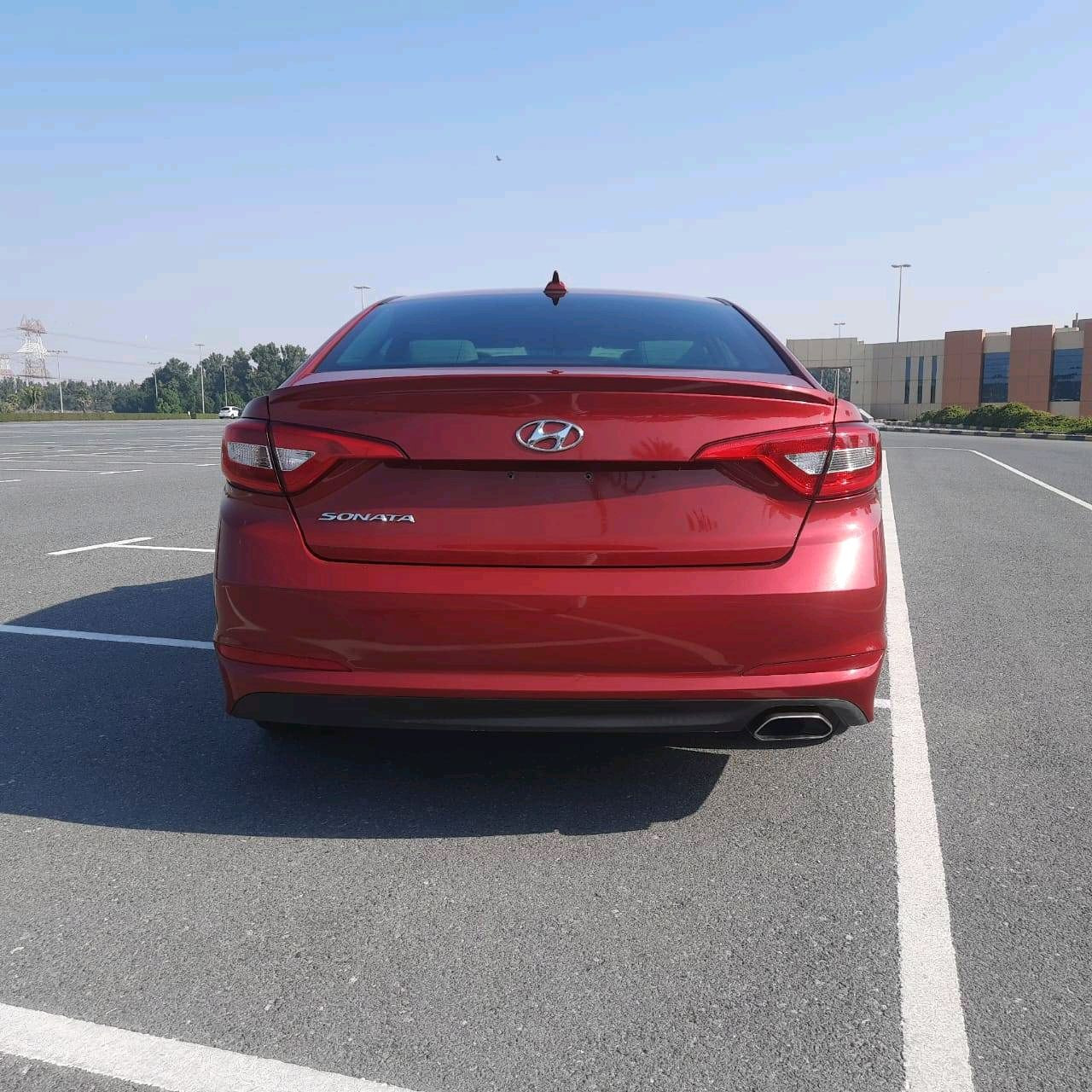 Hyundai Sonata - Image 6