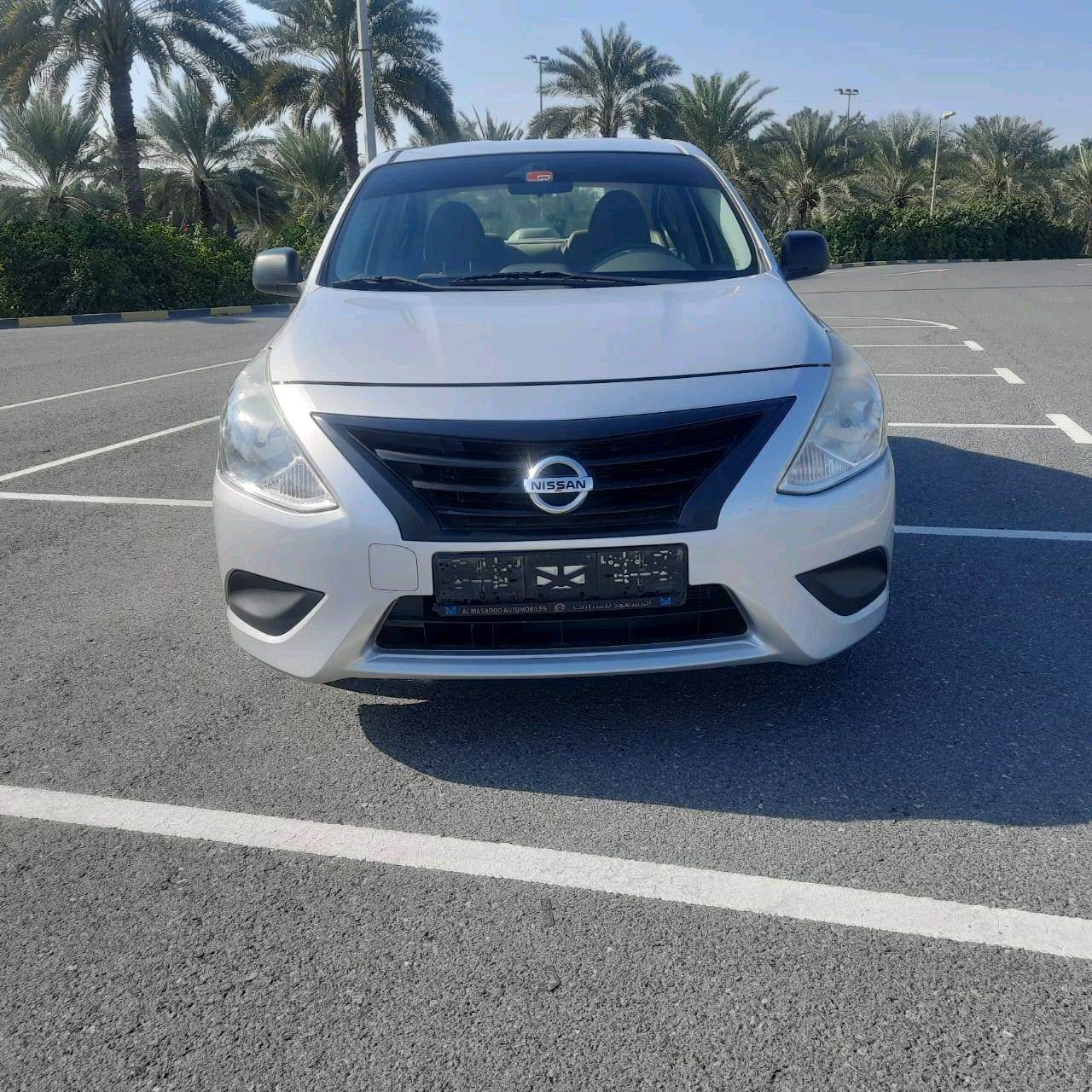 Nissan Sunny - Image 9