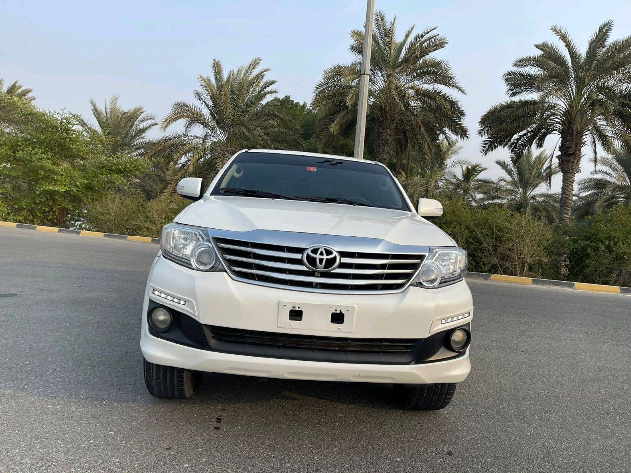 Toyota Fortuner - Image 3