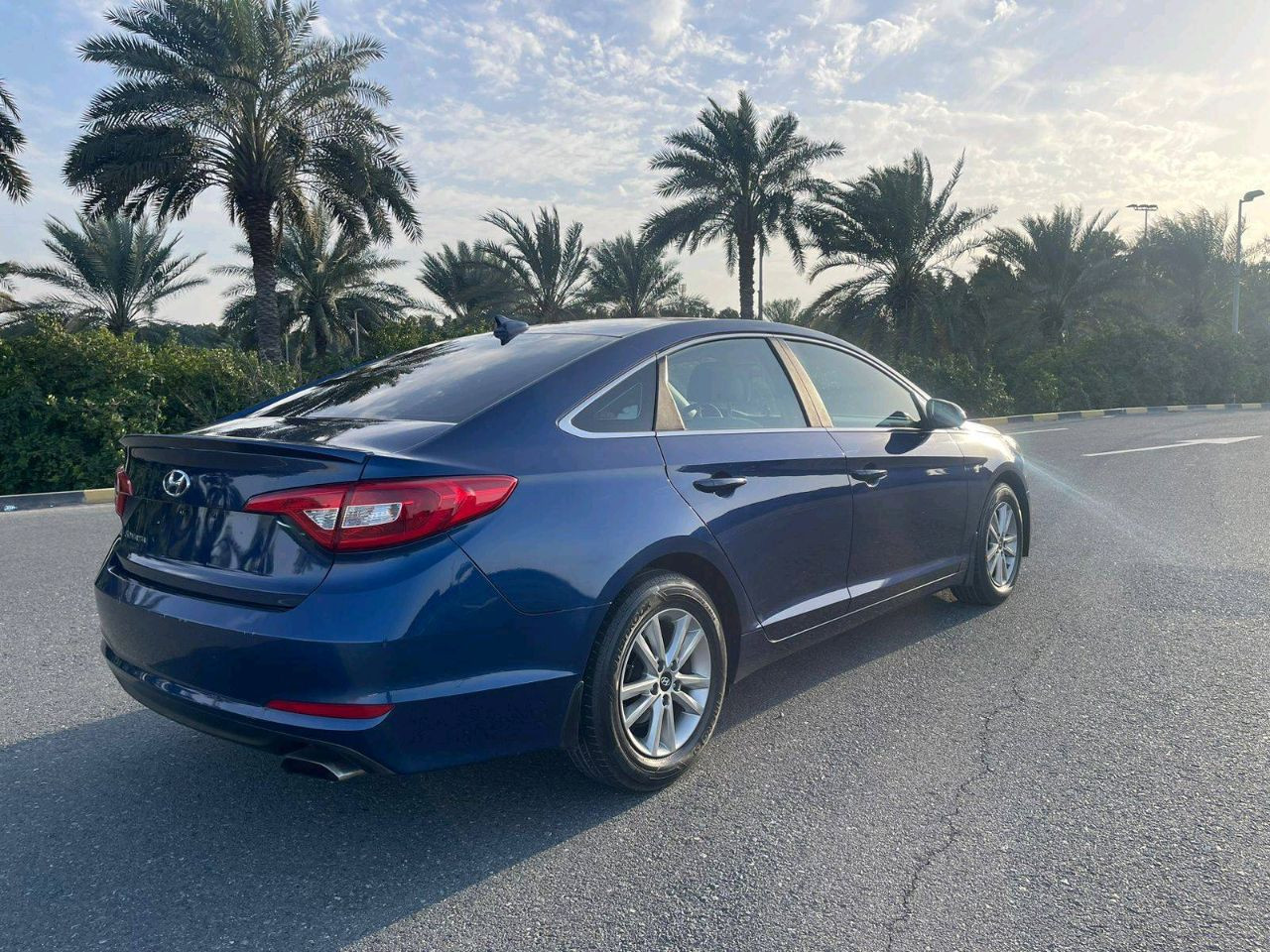Hyundai Sonata - Image 5