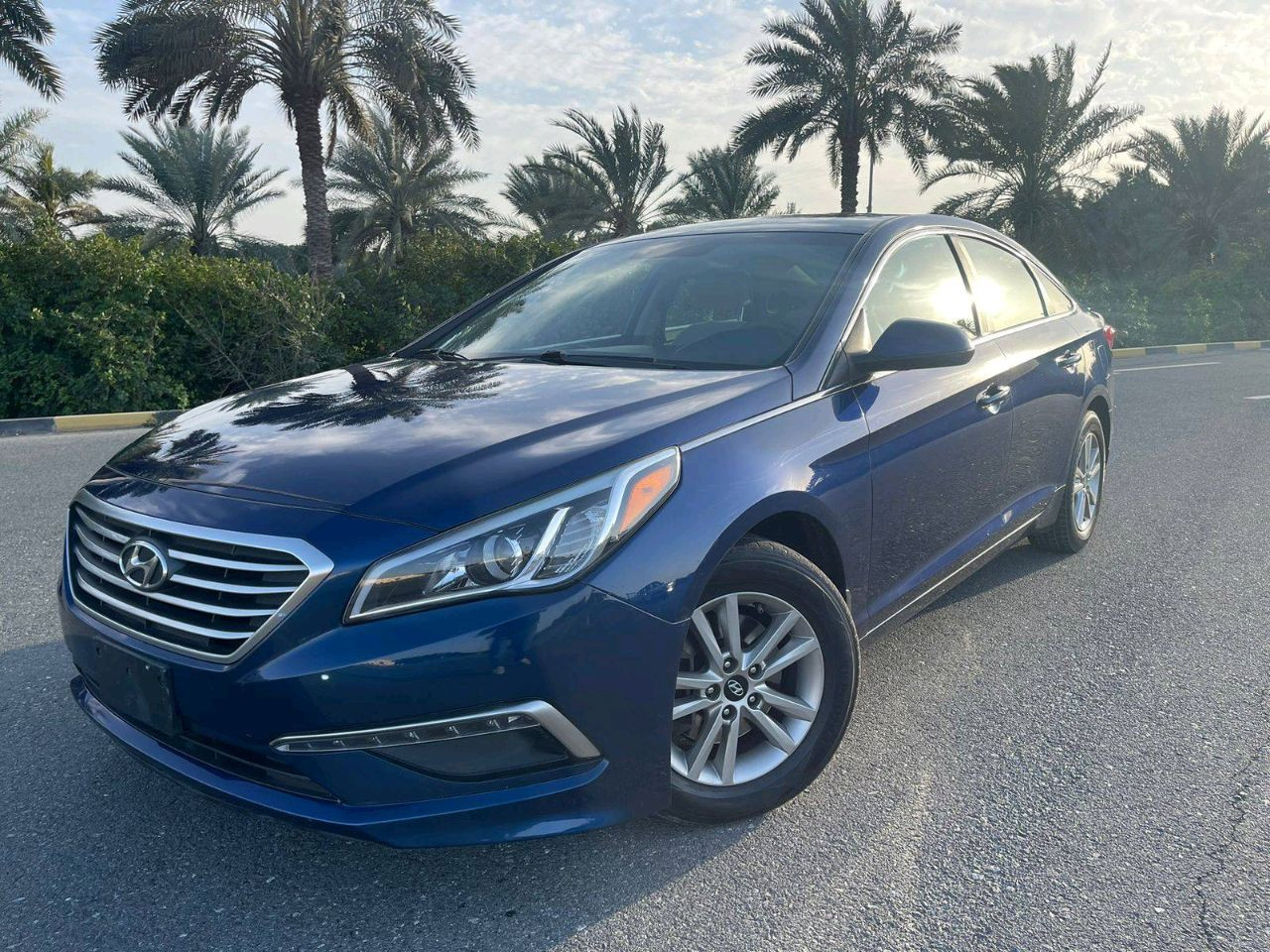 Hyundai Sonata - Image 9