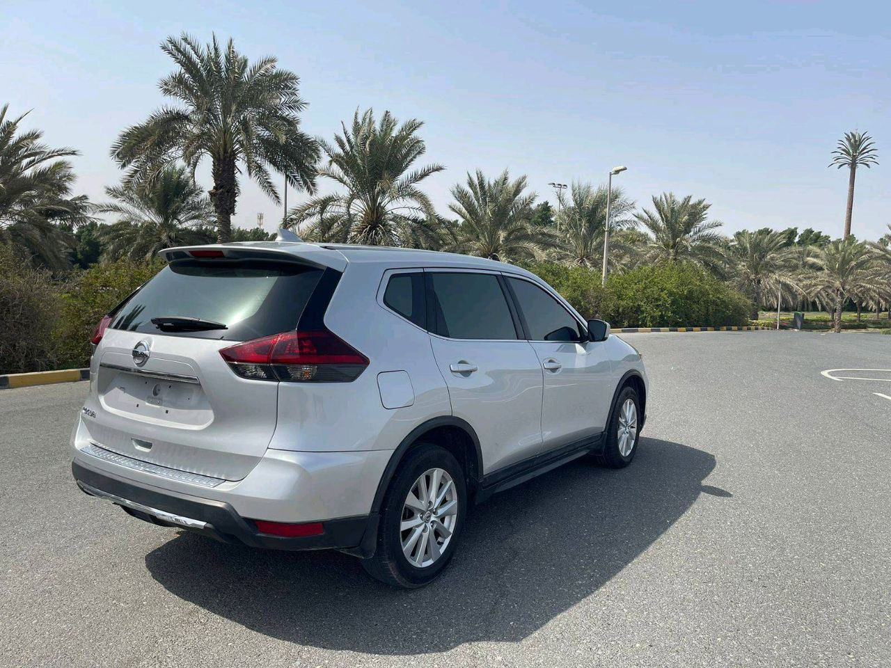Nissan Rogue - Image 9