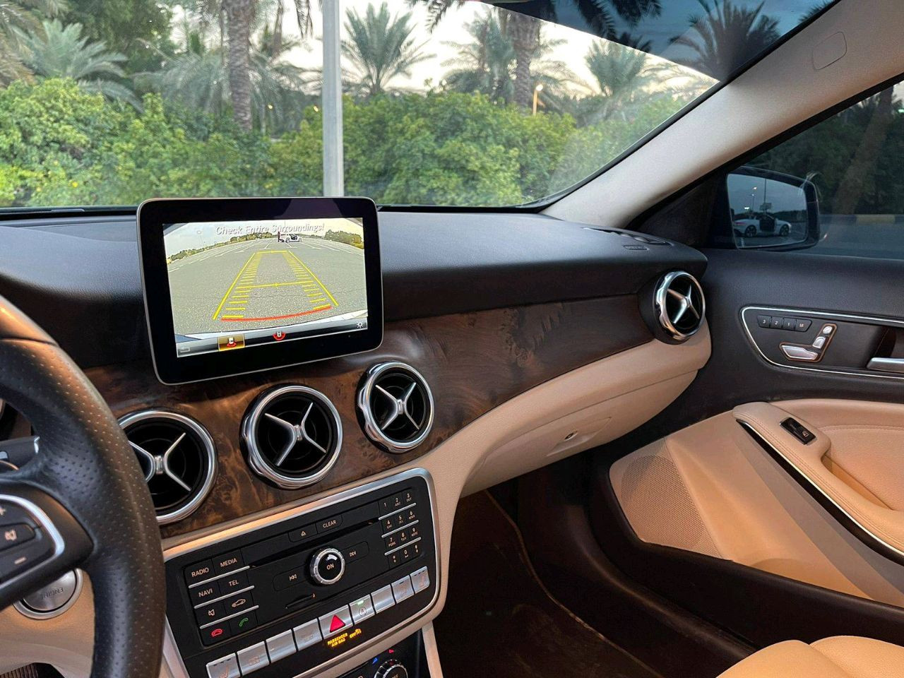 Mercedes Benz GLA - Image 8