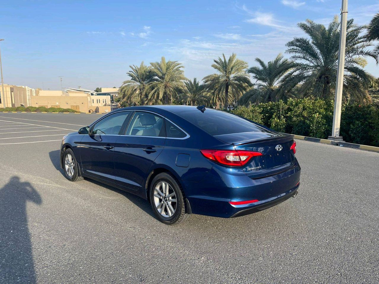 Hyundai Sonata - Image 4