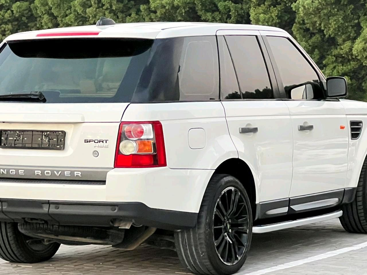 Range Rover Vogue - Image 10