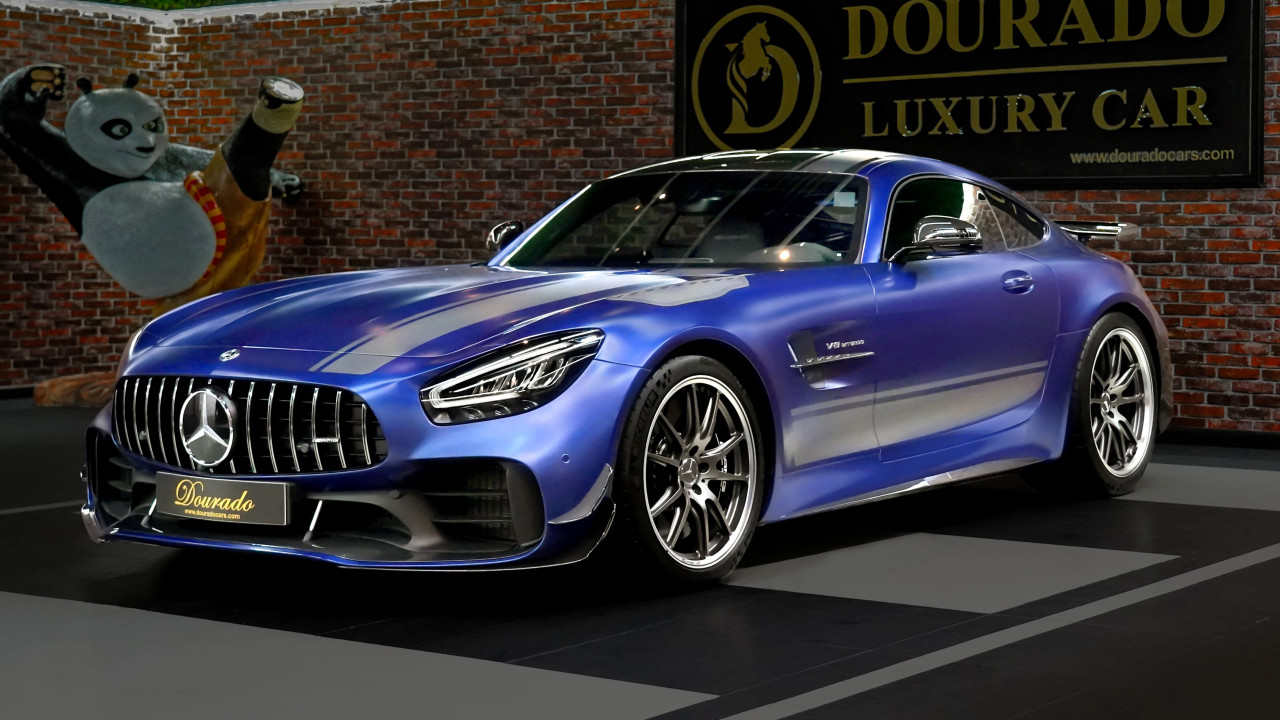 Mercedes Benz GT - Image 5