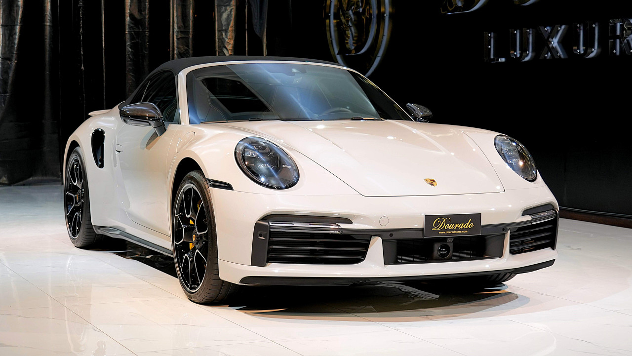 Porsche Carrera / 911 - Image 3