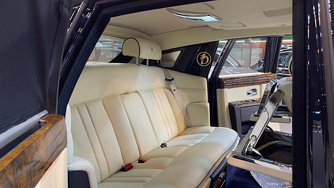 Rolls Royce Phantom - Image 12