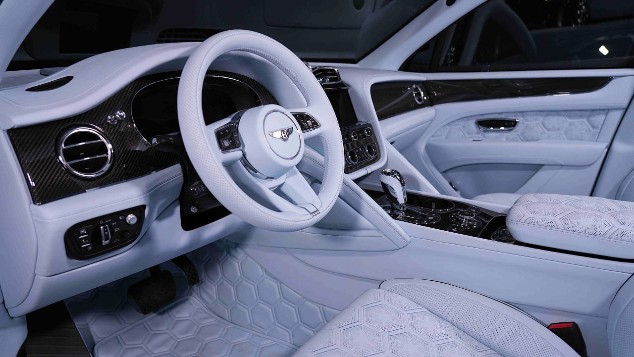 Bentley Bentayga - Image 8
