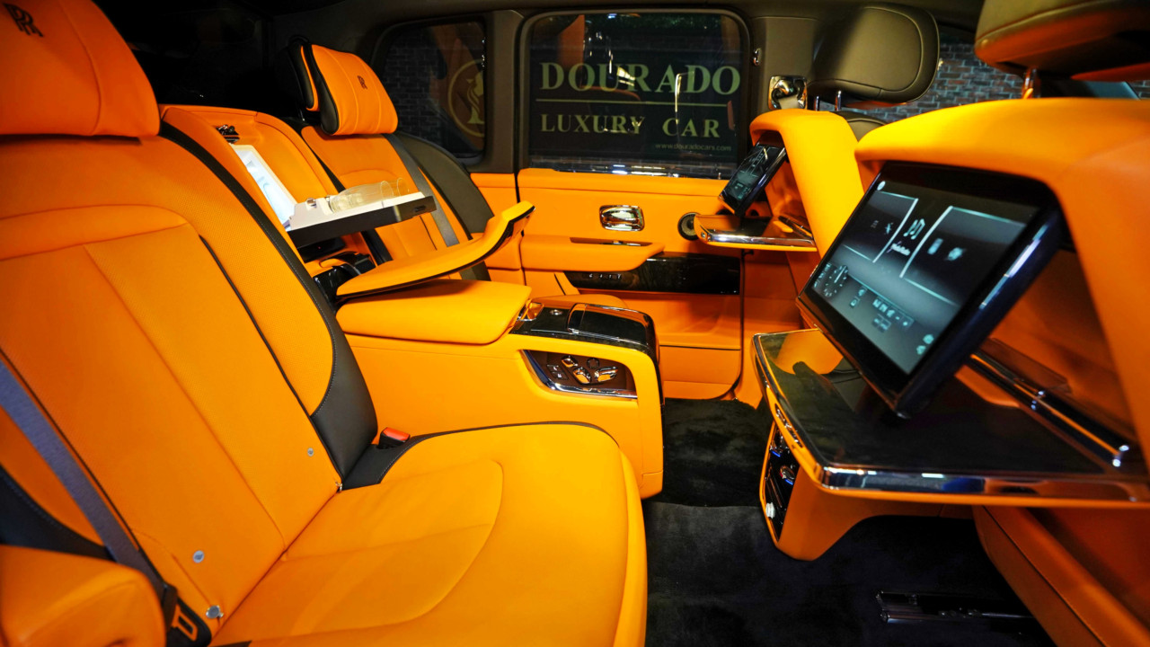 Rolls Royce Cullinan - Image 12