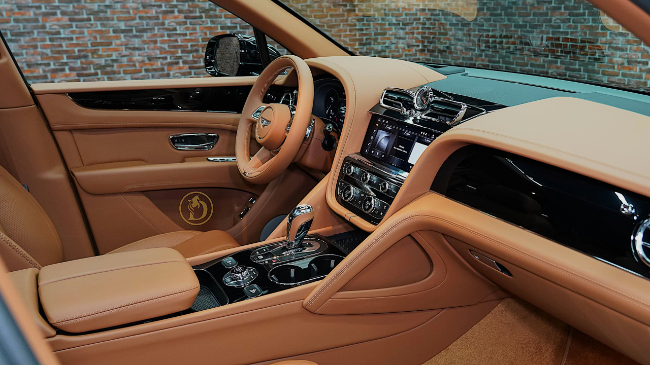 Bentley Bentayga - Image 8
