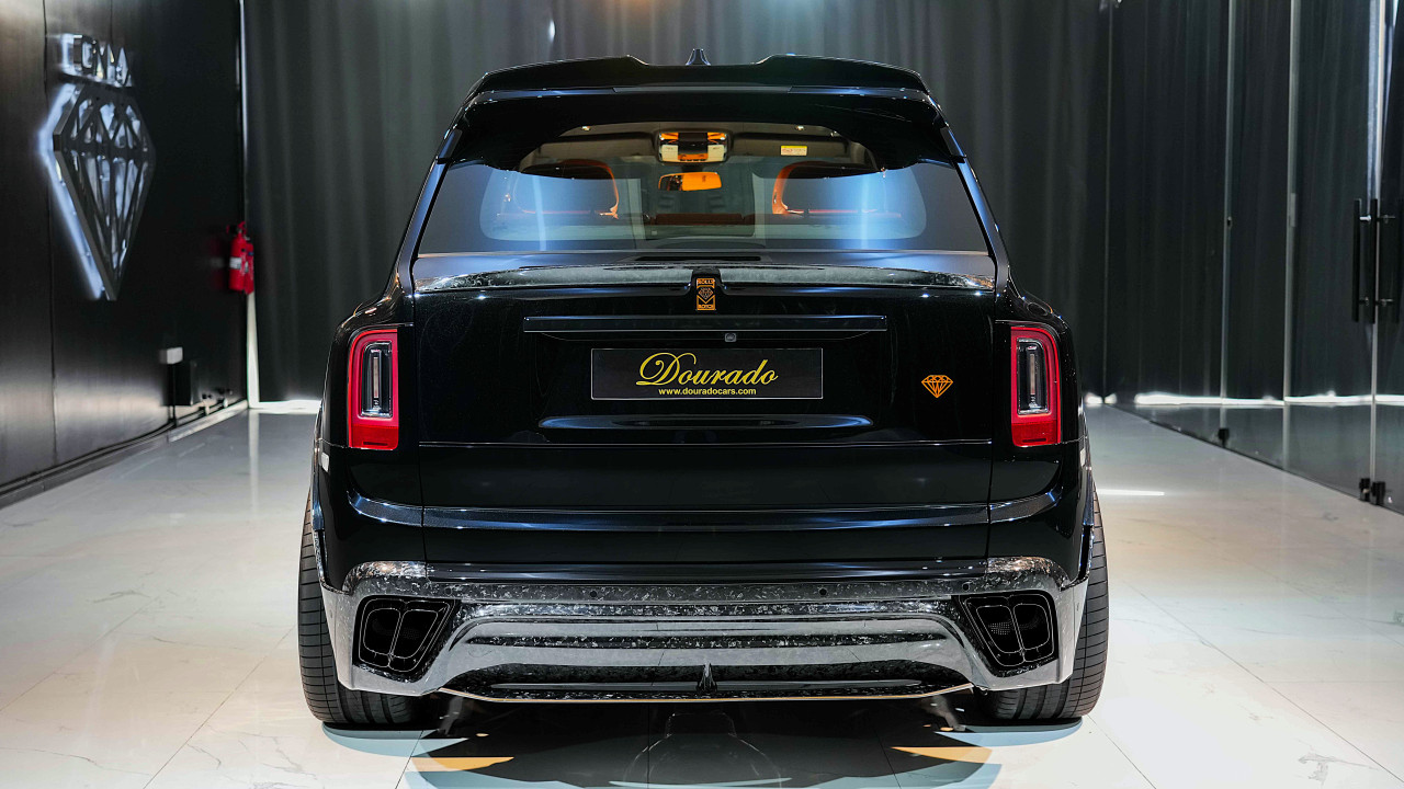 Rolls Royce Cullinan - Image 6
