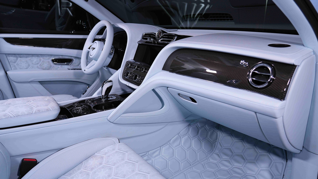 Bentley Bentayga - Image 9