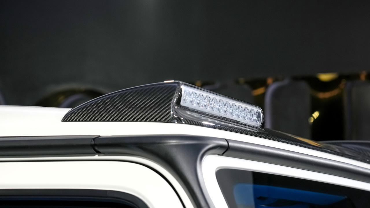 Mercedes Benz G-Class - Image 12