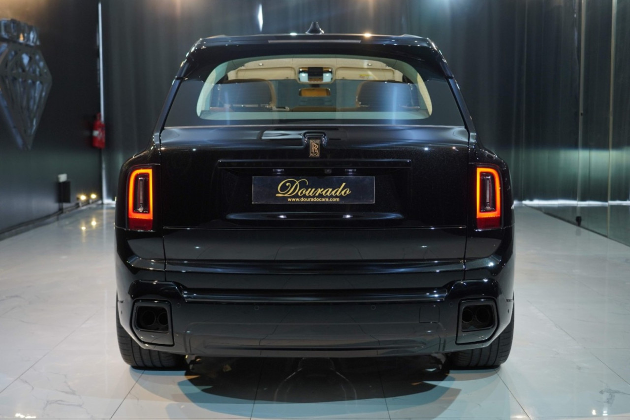 Rolls Royce Cullinan - Image 3