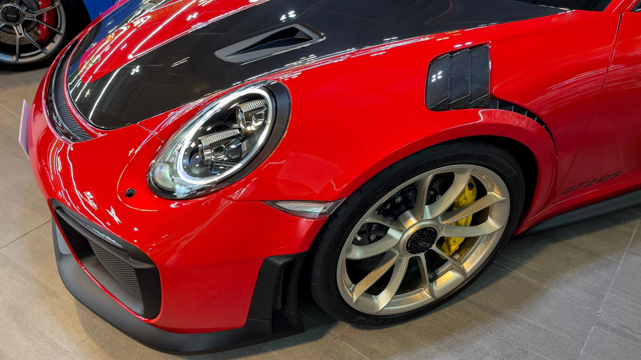 Porsche Carrera / 911 - Image 3