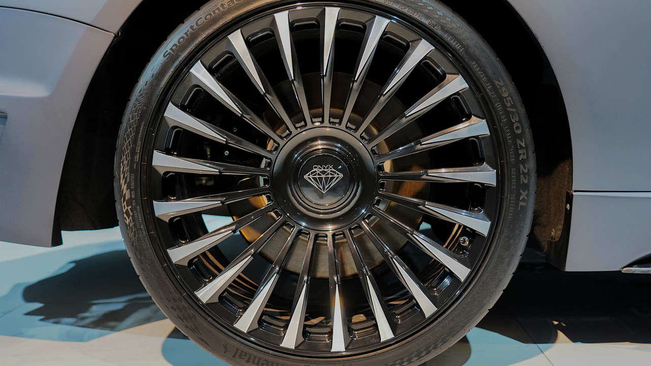 Rolls Royce Wraith - Image 7