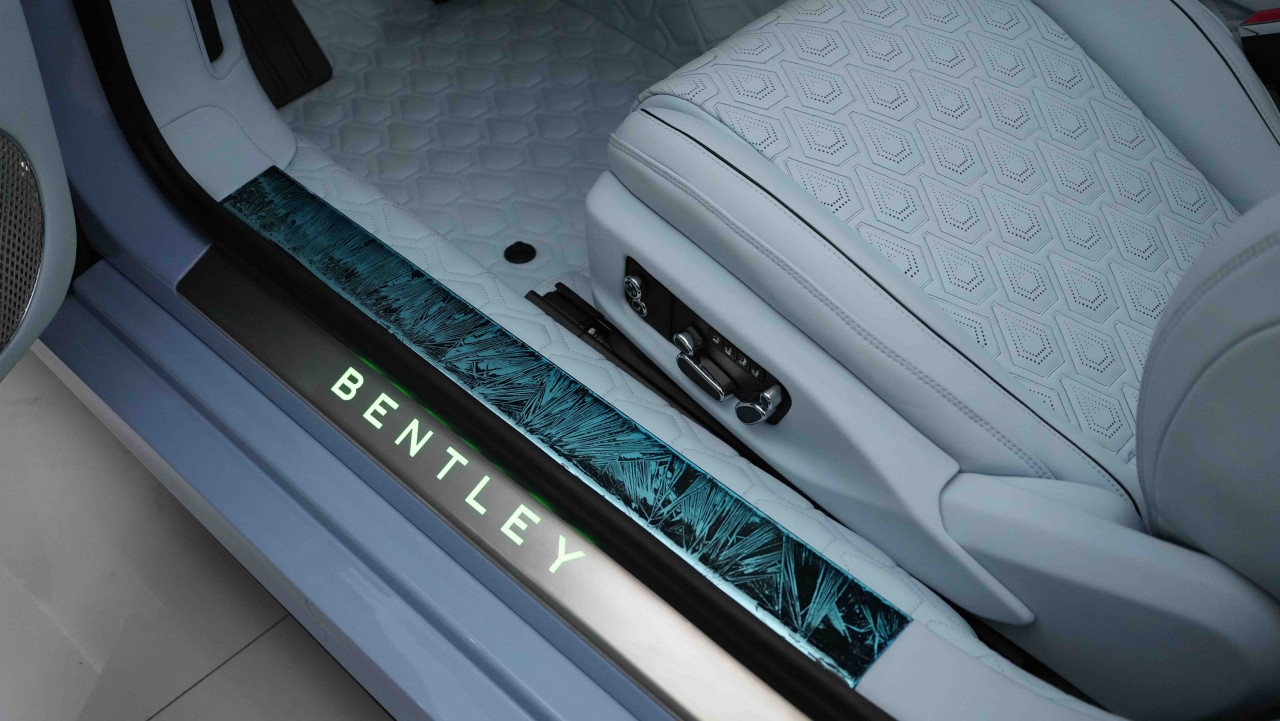 Bentley Continental GT - Image 8